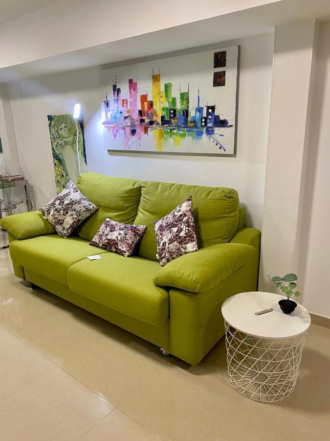 Badarosa 2 House10Min To Barceloncity&Nearto Beach Бадалона Екстериор снимка